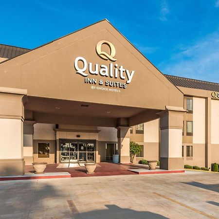 Quality Inn & Suites Quincy - Downtown Экстерьер фото